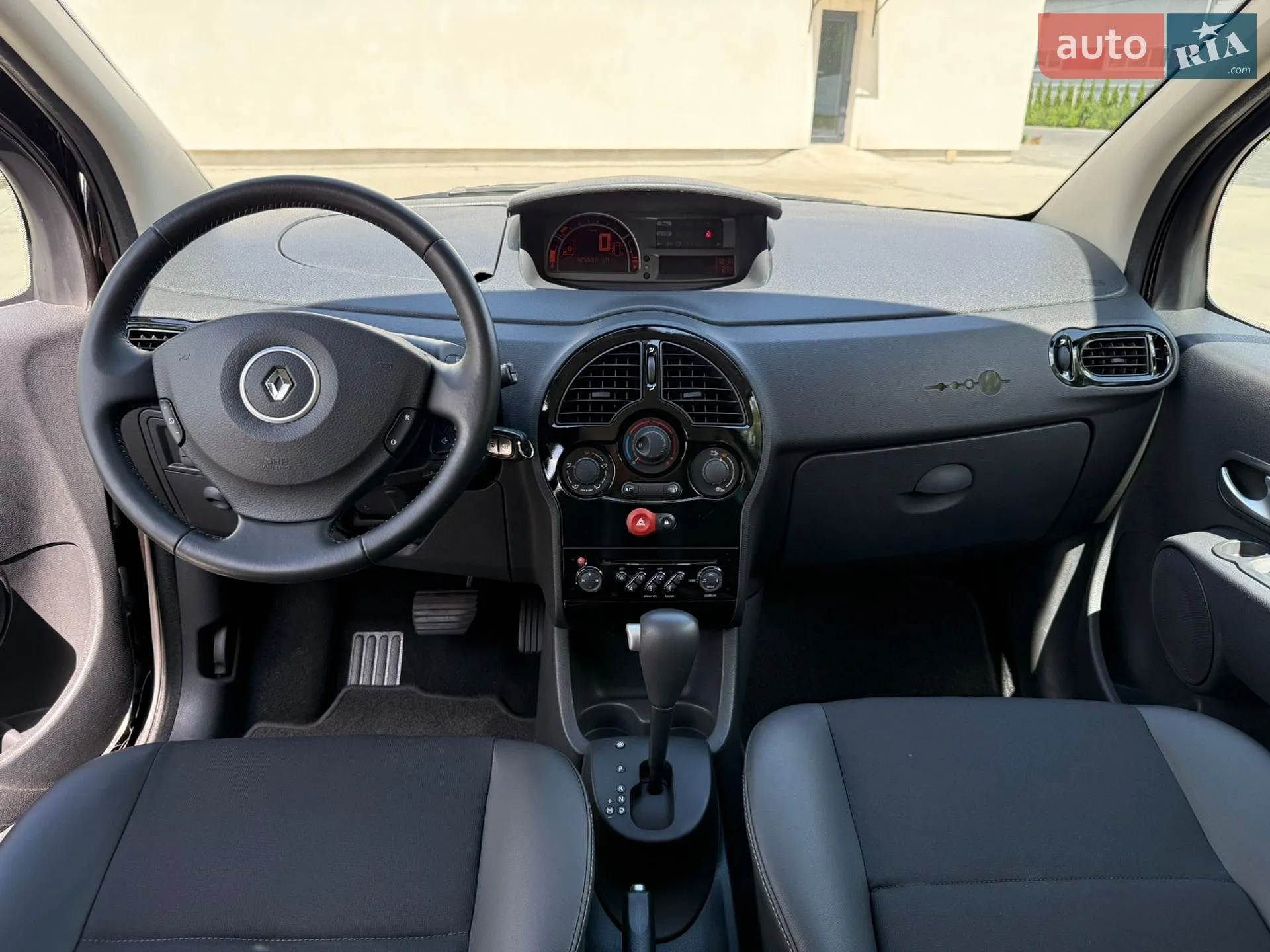 2011 Renault Modus - мініатюра 23