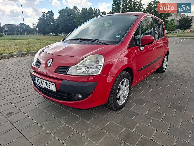 Хэтчбек Renault Modus 2009 в Черкассах