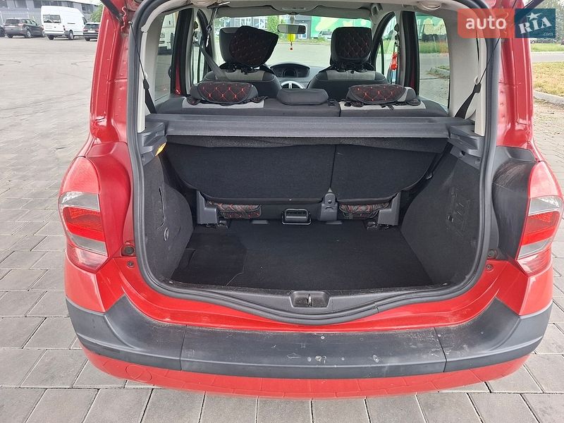 Хэтчбек Renault Modus 2009 в Черкассах