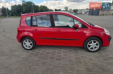 Хэтчбек Renault Modus 2009 в Черкассах