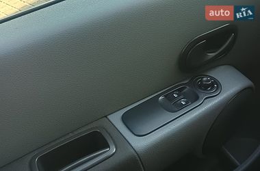 Хетчбек Renault Modus 2008 в Володимирці