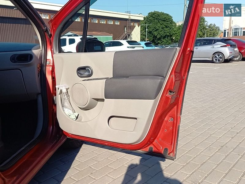 Хэтчбек Renault Modus 2006 в Черкассах