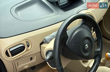 Хэтчбек Renault Modus 2004 в Ивано-Франковске