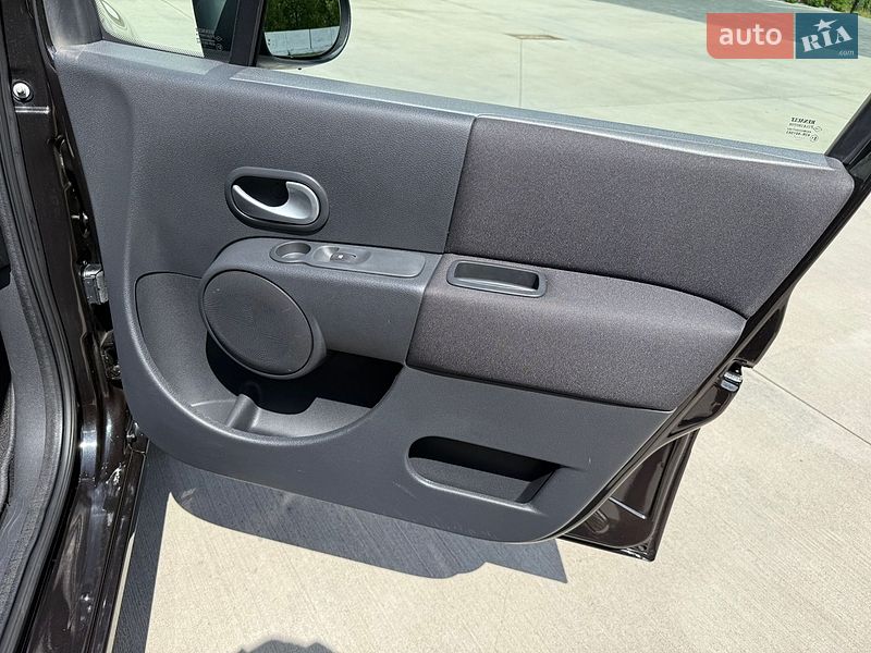 Хетчбек Renault Modus 2011 в Луцьку фото 28 Хетчбек Renault Modus 2011 в Луцьку