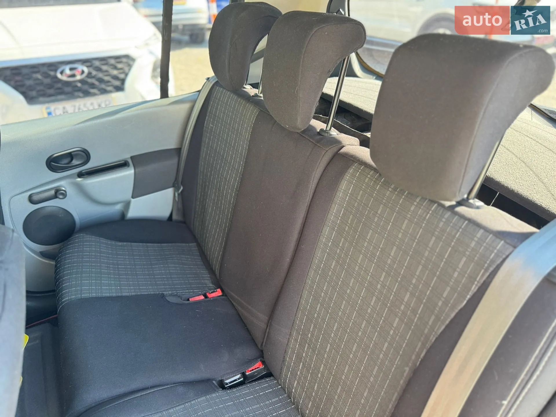 2011 Renault Modus - мініатюра 18