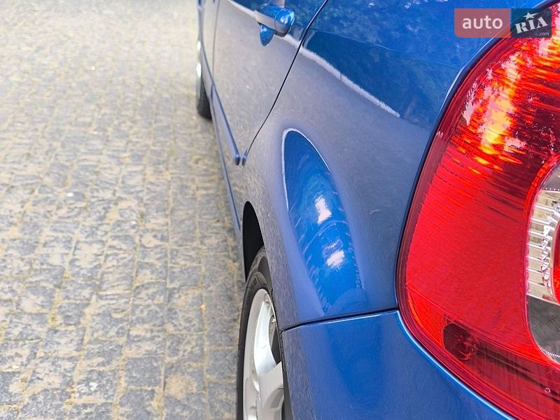 Хэтчбек Renault Modus 2008 в Черновцах