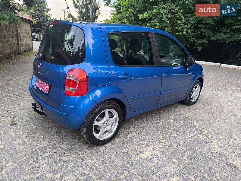 Хэтчбек Renault Modus 2008 в Черновцах