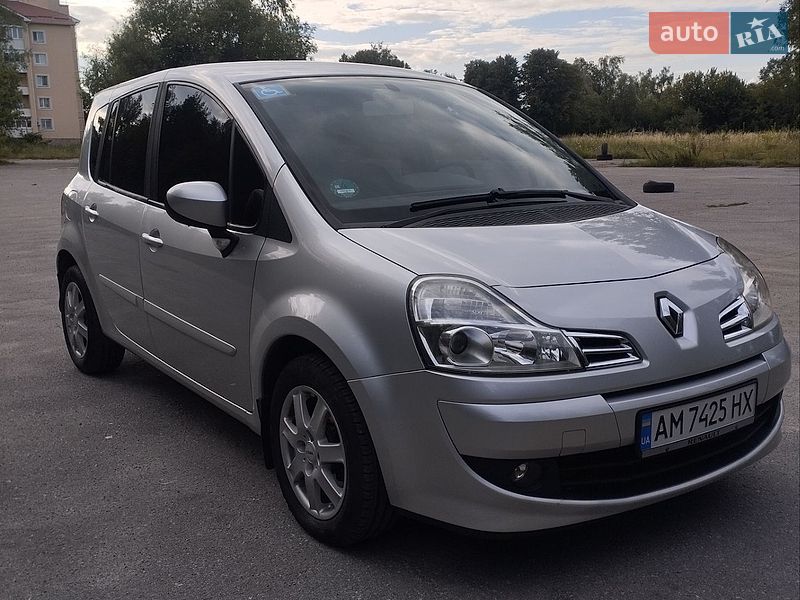 Хэтчбек Renault Modus 2007 в Звягеле