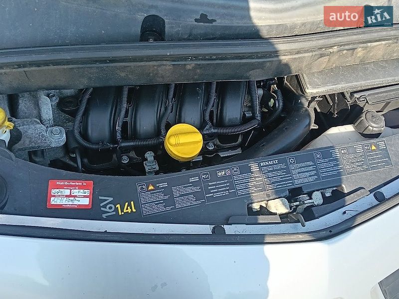 Хэтчбек Renault Modus 2006 в Клевани