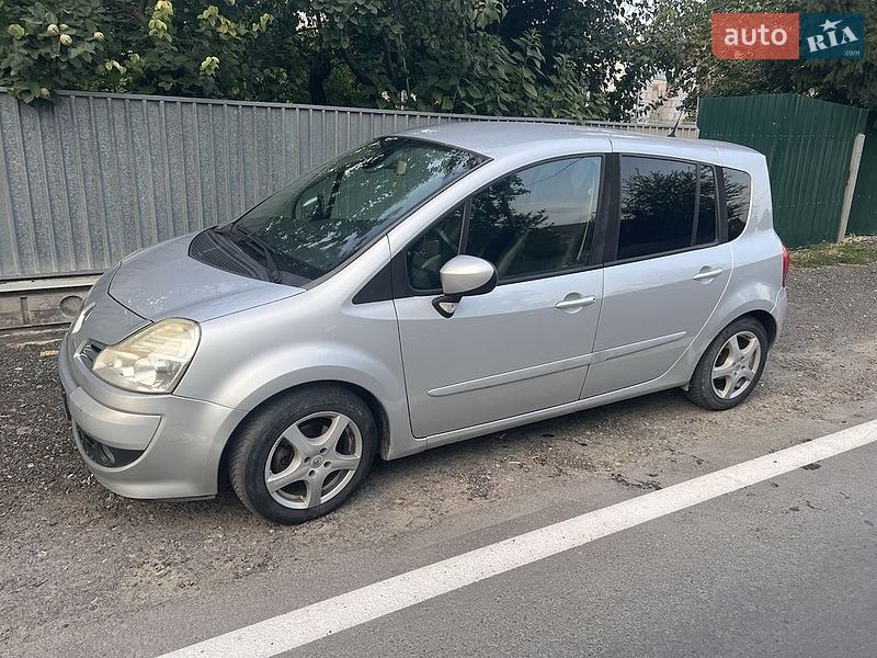 Хэтчбек Renault Modus 2008 в Шепетовке
