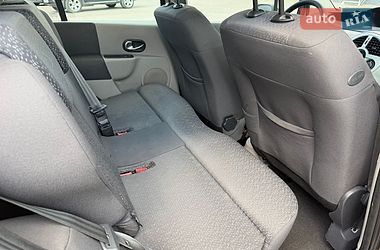 Хетчбек Renault Modus 2006 в Рівному