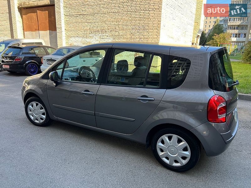 Хетчбек Renault Modus 2009 в Луцьку