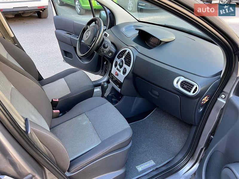 Хетчбек Renault Modus 2009 в Луцьку