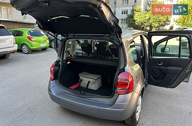 Хетчбек Renault Modus 2009 в Луцьку