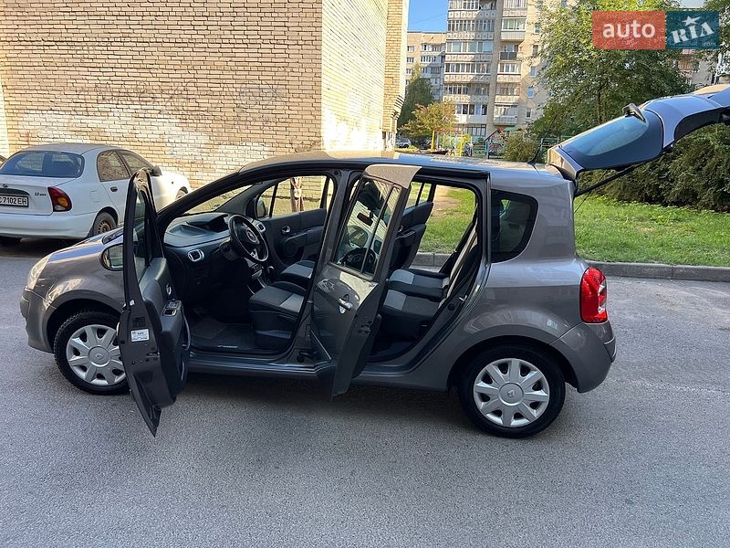 Хетчбек Renault Modus 2009 в Луцьку