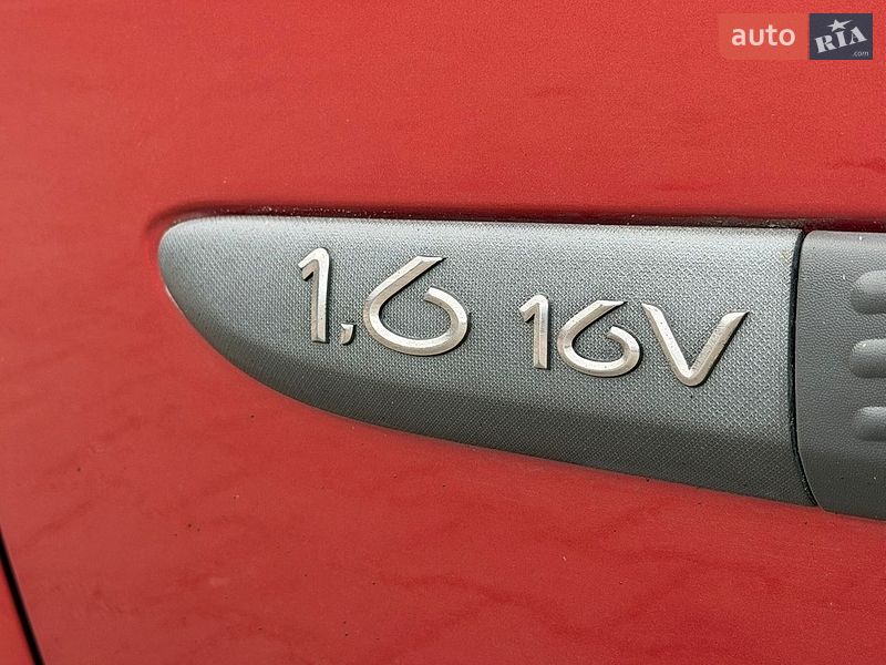 Хэтчбек Renault Modus 2006 в Ровно фото 12 Хэтчбек Renault Modus 2006 в Ровно