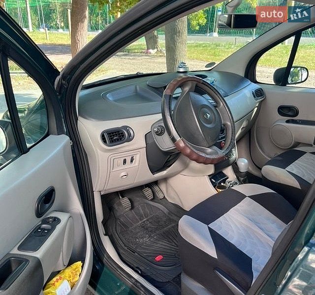 Хэтчбек Renault Modus 2005 в Сумах фото 10 Хэтчбек Renault Modus 2005 в Сумах