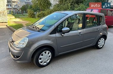 Хетчбек Renault Modus 2009 в Чернігові