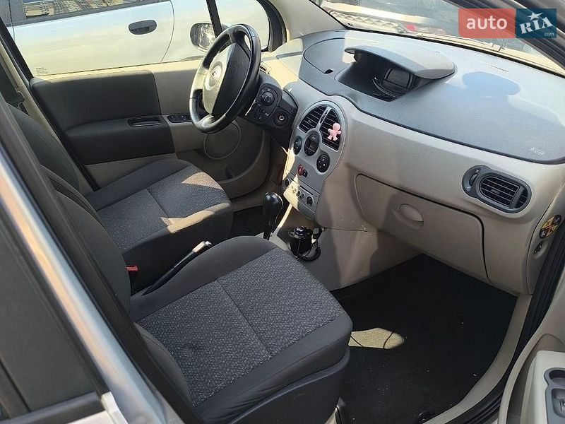 Хэтчбек Renault Modus 2005 в Броварах фото 5 Хэтчбек Renault Modus 2005 в Броварах