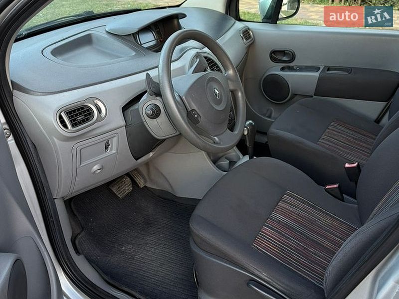 Хэтчбек Renault Modus 2008 в Киеве