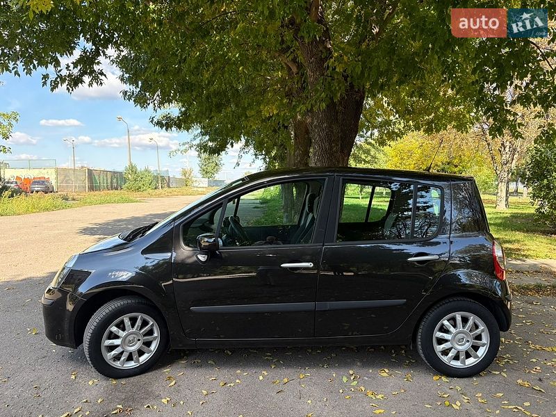 Хэтчбек Renault Modus 2006 в Белой Церкви