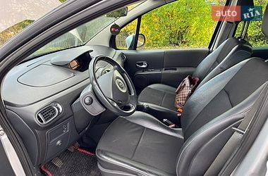 Хэтчбек Renault Modus 2011 в Староконстантинове