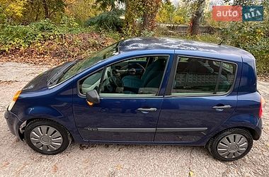 Хетчбек Renault Modus 2004 в Києві