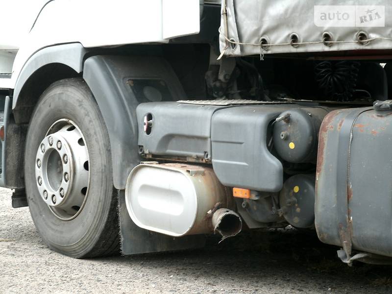 Тягач Renault Premium 2002 в Сумах