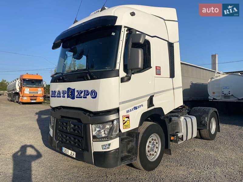 Renault Premium 2016