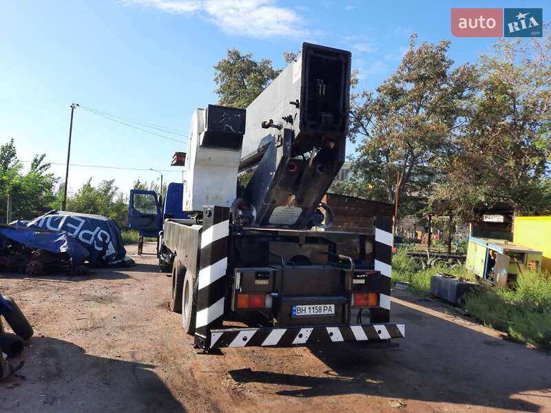 Автовышка Renault Premium 2004 в Одессе