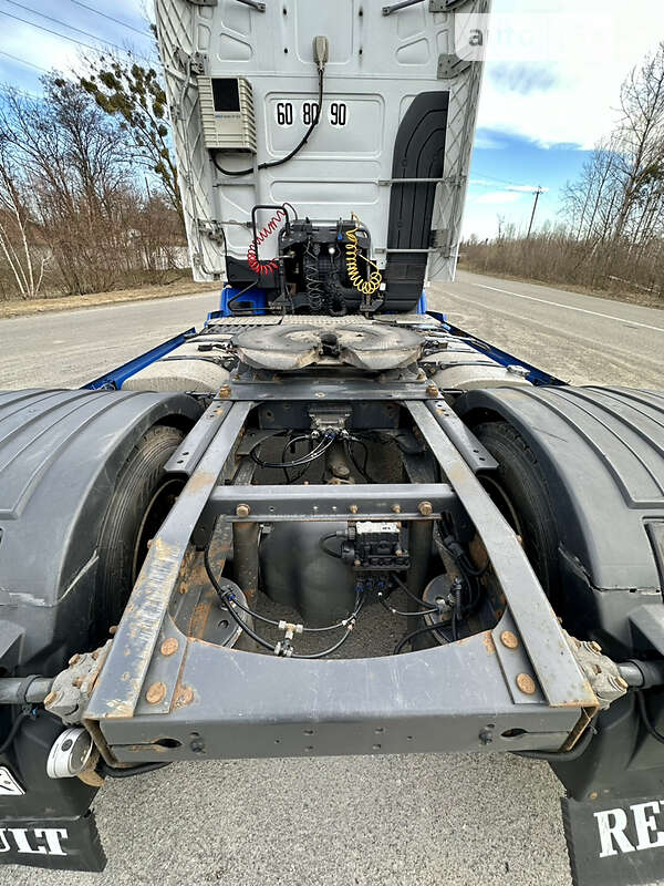 Тягач Renault Premium 2010 в Иванкове