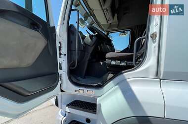 Тягач Renault Premium 2010 в Жовкві