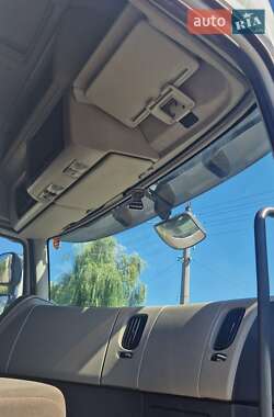 Тягач Renault Premium 2013 в 