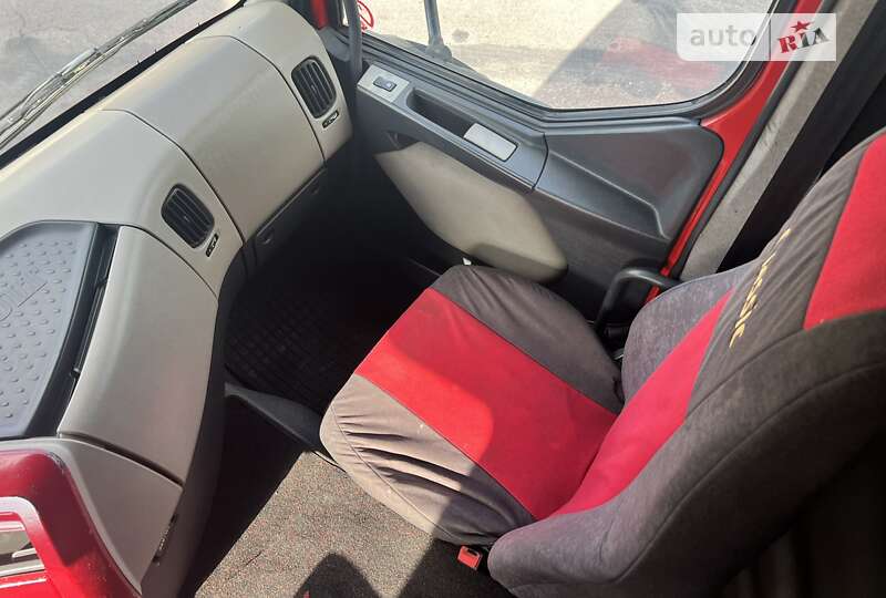 Тягач Renault Premium 2011 в Жовкве