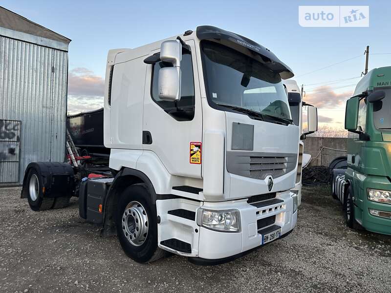 Тягач Renault Premium 2012 в Тернополе