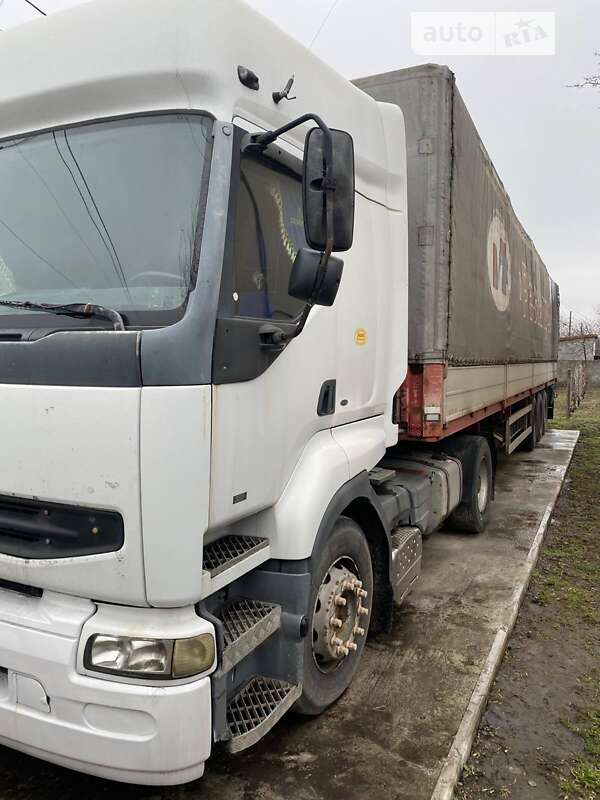 Тягач Renault Premium 1997 в Каменском