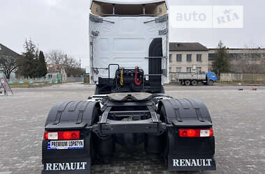 Тягач Renault Premium 2012 в Лопатине