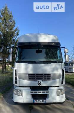 Тягач Renault Premium 2012 в Надворной