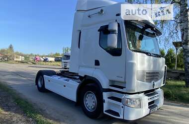 Тягач Renault Premium 2012 в Надворной