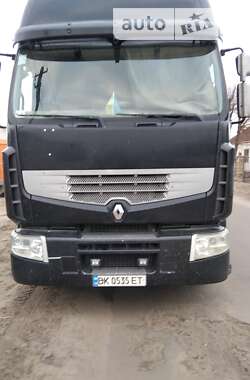 Тягач Renault Premium 2008 в Володимирці