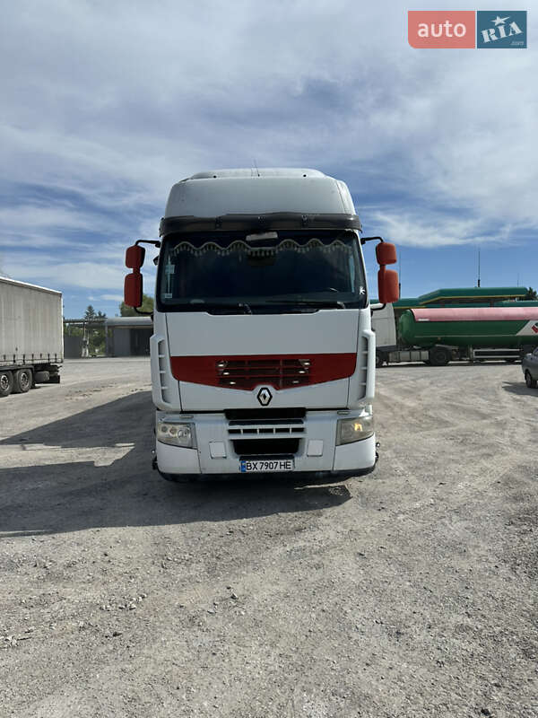 Тягач Renault Premium 2007 в 
