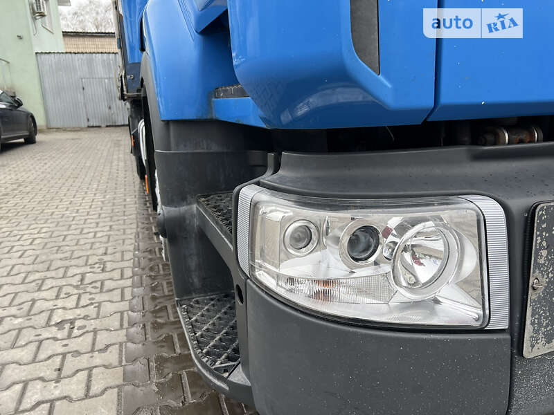Тягач Renault Premium 2011 в Луцке