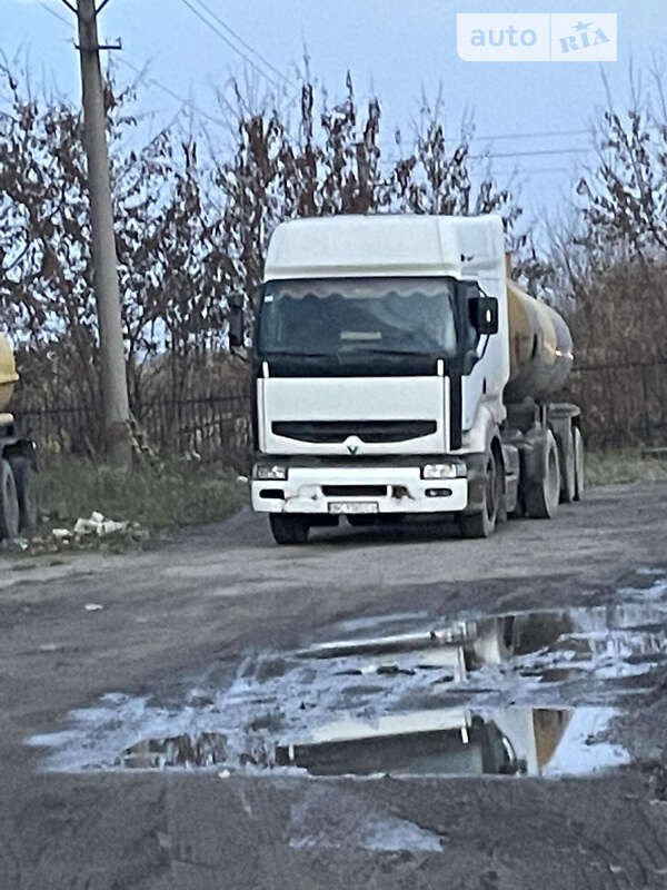 Renault Premium 1998
