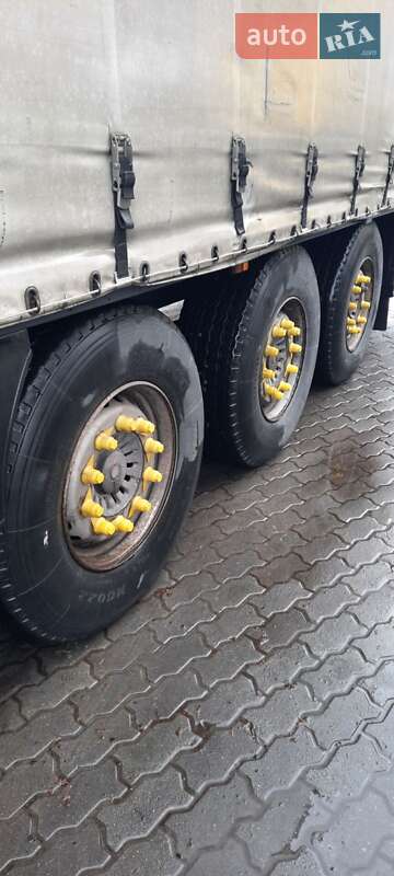 Тягач Renault Premium 2011 в Львове