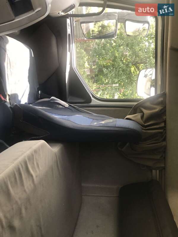 Тягач Renault Premium 2011 в Луцке