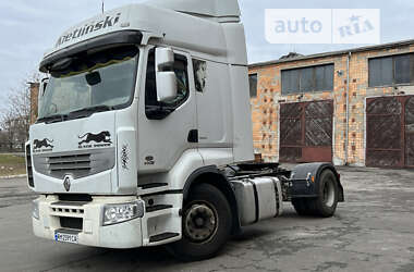 Тягач Renault Premium 2008 в Бучі