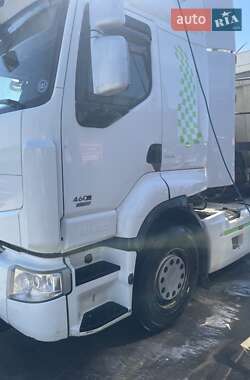 Тягач Renault Premium 2012 в 
