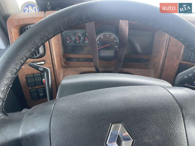 Тягач Renault Premium 2012 в Тячеве фото 48 Тягач Renault Premium 2012 в Тячеве