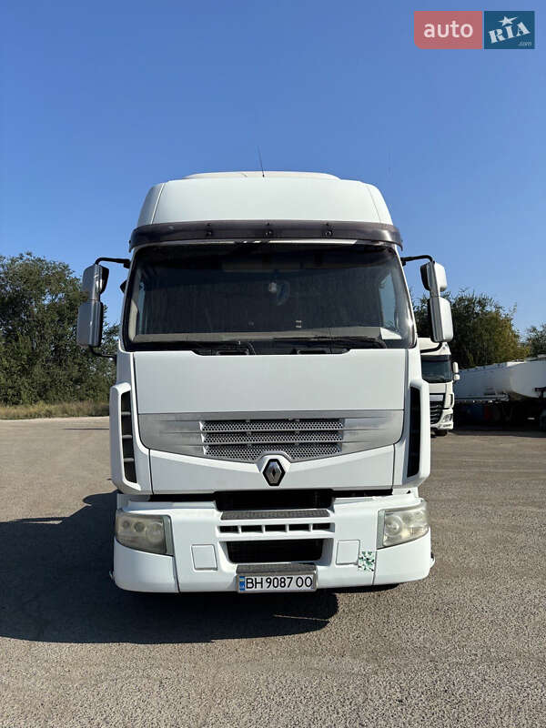 Тягач Renault Premium 2006 в Одессе