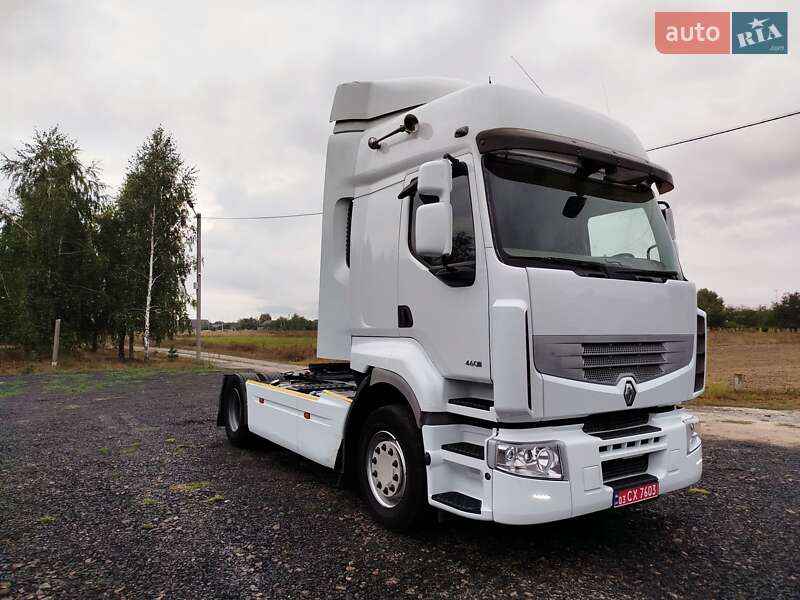 Тягач Renault Premium 2012 в Луцке